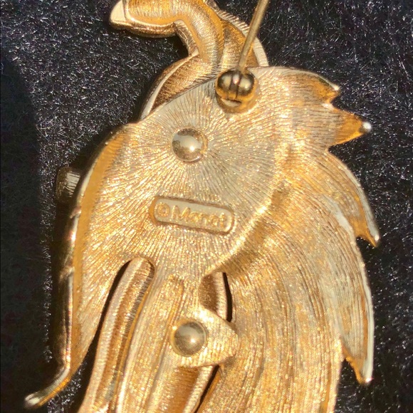 Vintage Bird of Paradise Peacock Pin, Monet. - Picture 4 of 5